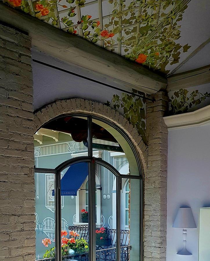 La Ribezza Boutique Hotel (Adults Only) Monforte dʼAlba Zewnętrze zdjęcie
