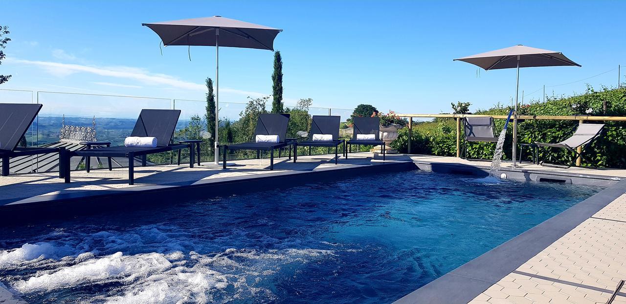 La Ribezza Boutique Hotel (Adults Only) Monforte dʼAlba Zewnętrze zdjęcie