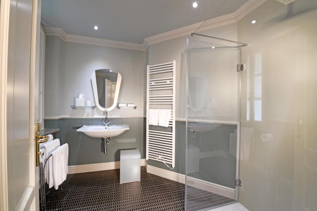 La Ribezza Boutique Hotel (Adults Only) Monforte dʼAlba Zewnętrze zdjęcie